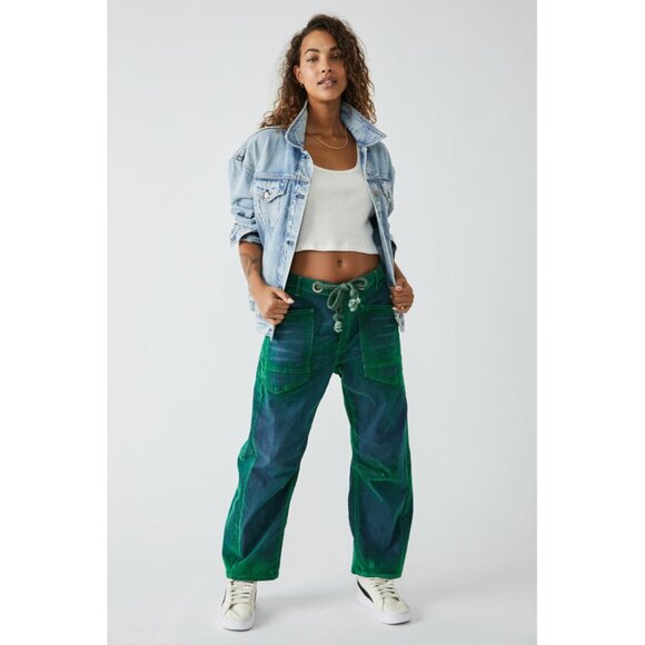 Free People We the Free Moxie Low Slung Flocked Barrel Jeans Kelly Green Size 28 - Picture 5 of 9